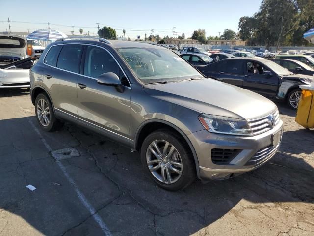 2015 Volkswagen Touareg V6