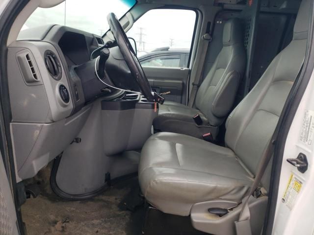 2012 Ford Econoline E350 Super Duty Van