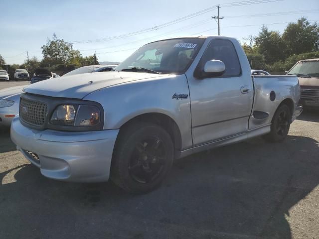 2004 Ford F150 SVT Lightning