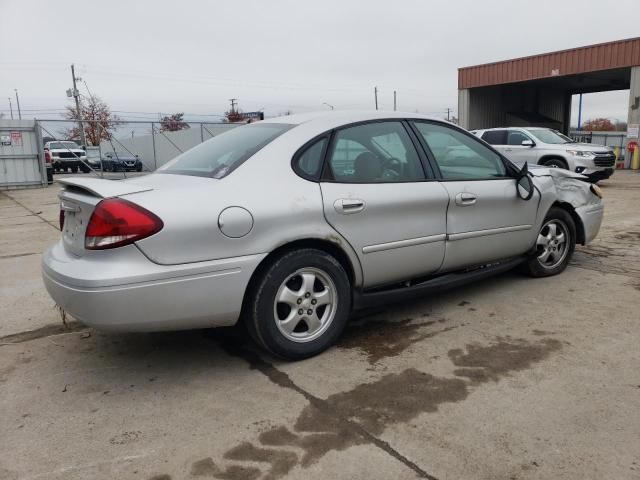 2005 Ford Taurus SE