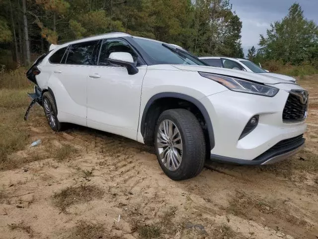 2021 Toyota Highlander Platinum