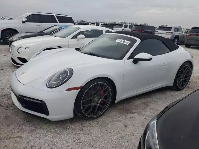 2020 Porsche 911 Carrera