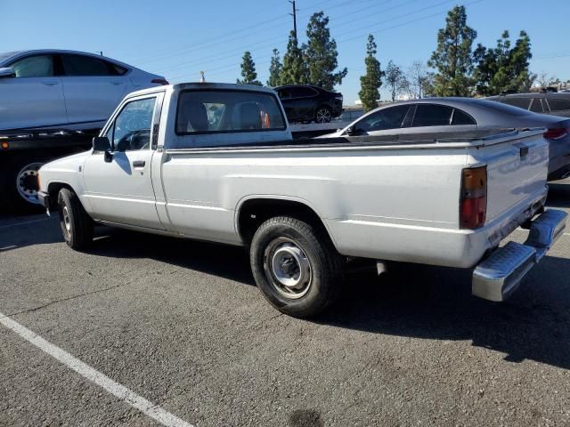 1988 Toyota Pickup 1 TON Long BED RN55