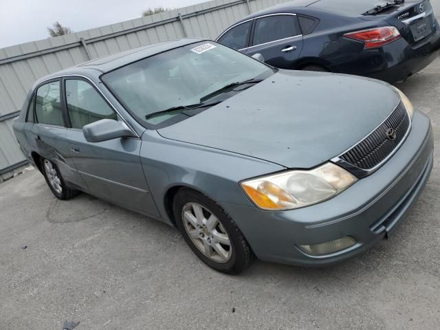 2000 Toyota Avalon XL