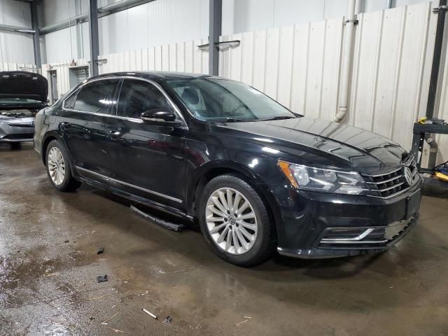 2016 Volkswagen Passat SE