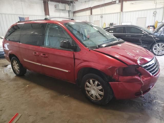 2007 Chrysler Town & Country Touring