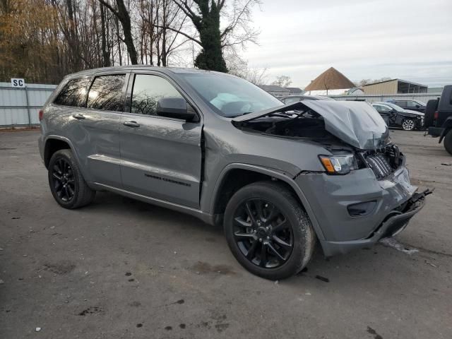 2020 Jeep Grand Cherokee Laredo