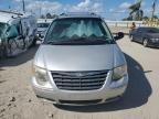 2005 Chrysler Town & Country Limited