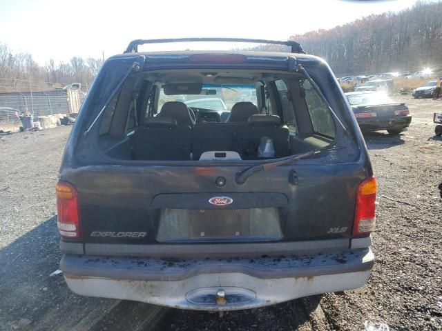 2000 Ford Explorer XLS