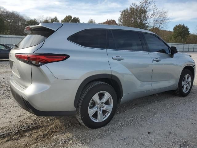 2021 Toyota Highlander L