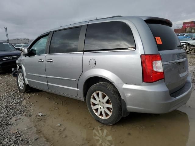 2013 Chrysler Town & Country Touring