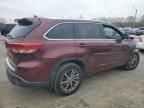 2017 Toyota Highlander SE