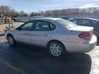 2005 Ford Taurus SE