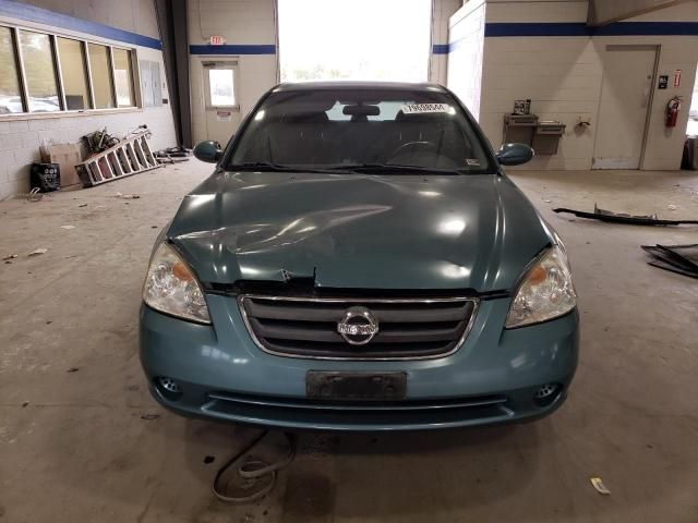 2002 Nissan Altima Base