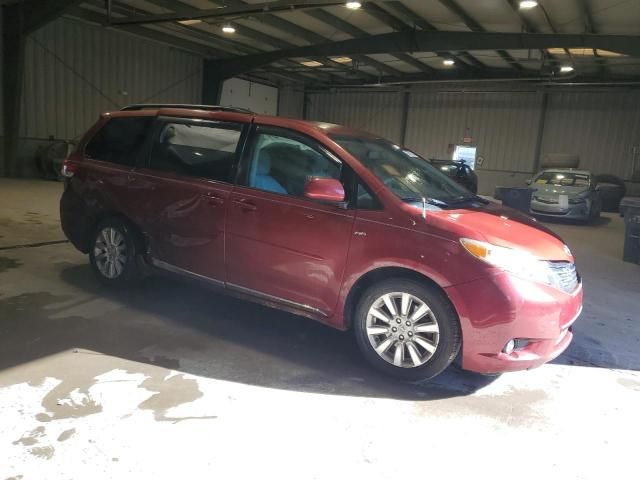 2011 Toyota Sienna XLE