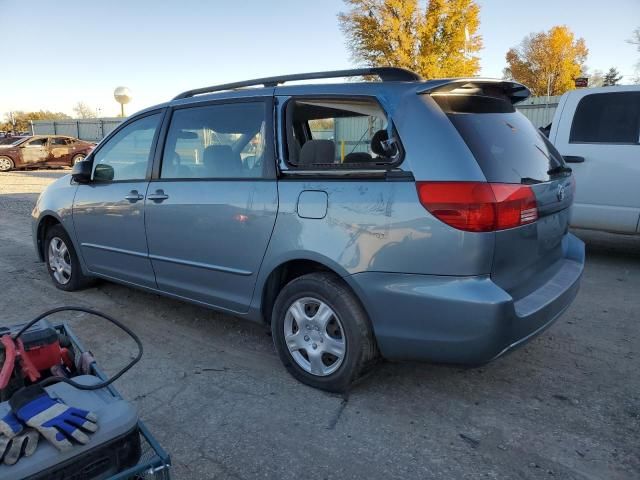 2004 Toyota Sienna CE