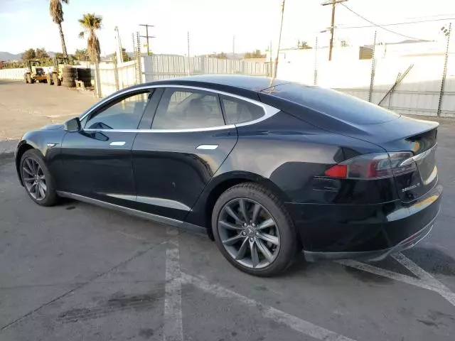 2014 Tesla Model S