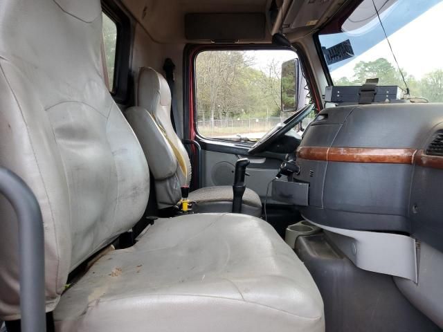 2007 Volvo VHD