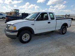 Carros salvage sin ofertas aún a la venta en subasta: 2003 Ford F150