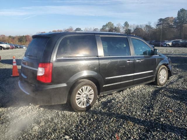 2012 Chrysler Town & Country Limited