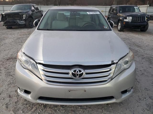 2012 Toyota Avalon Base