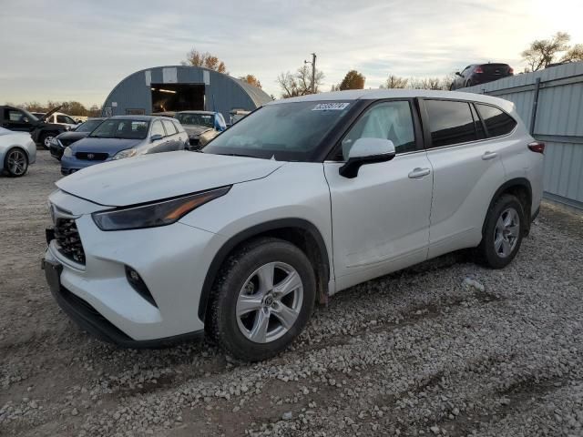 2023 Toyota Highlander Hybrid LE