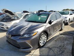 Carros salvage a la venta en subasta: 2023 Toyota Camry LE