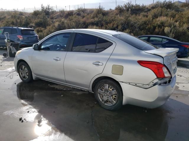 2013 Nissan Versa S