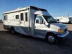 2005 Winnebago 2005 Ford Econoline E450 Super Duty Cutaway Van