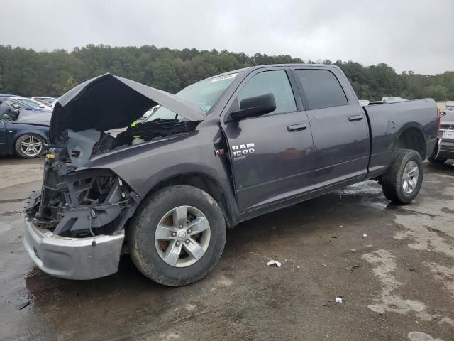 2020 Dodge RAM 1500 Classic SLT