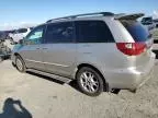 2005 Toyota Sienna XLE