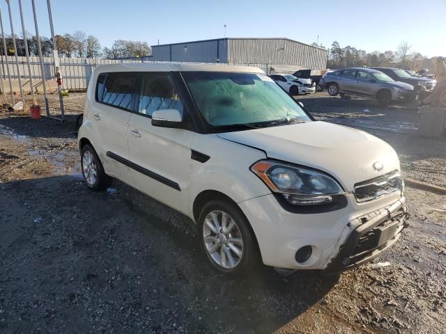 2013 KIA Soul +