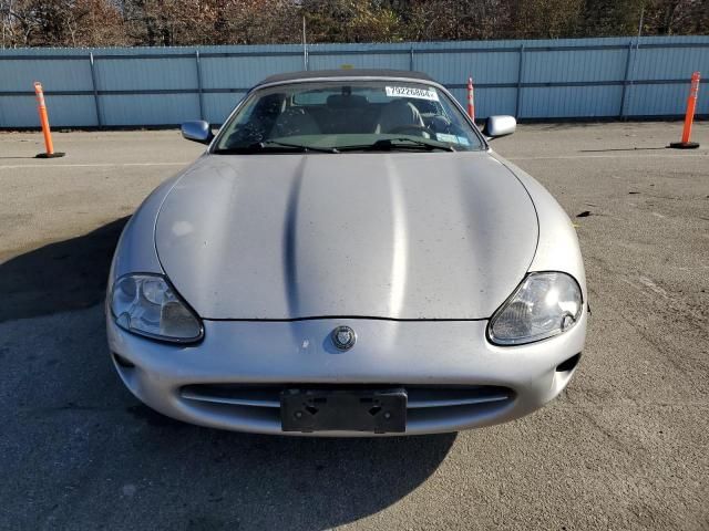 2000 Jaguar XK8