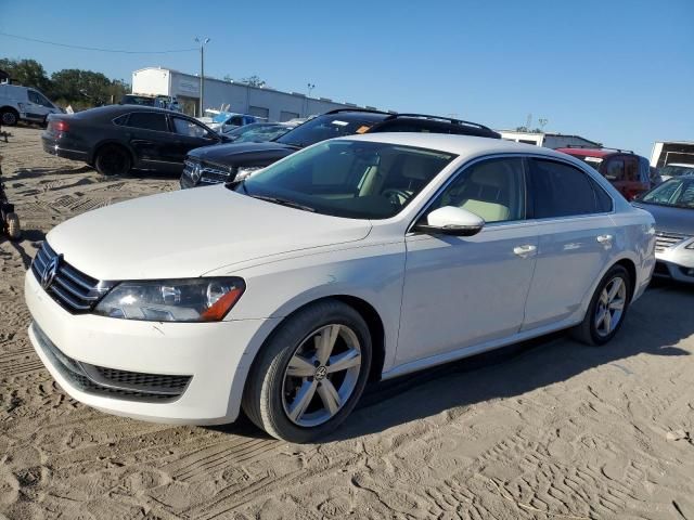 2012 Volkswagen Passat SE