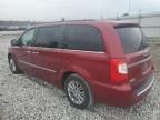 2016 Chrysler Town & Country Touring L