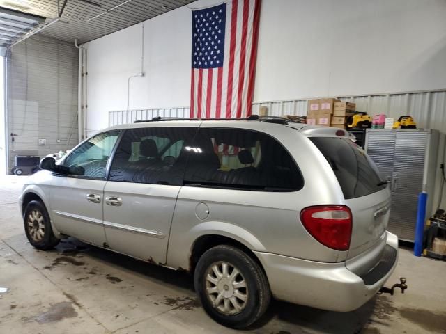 2003 Chrysler Town & Country LX