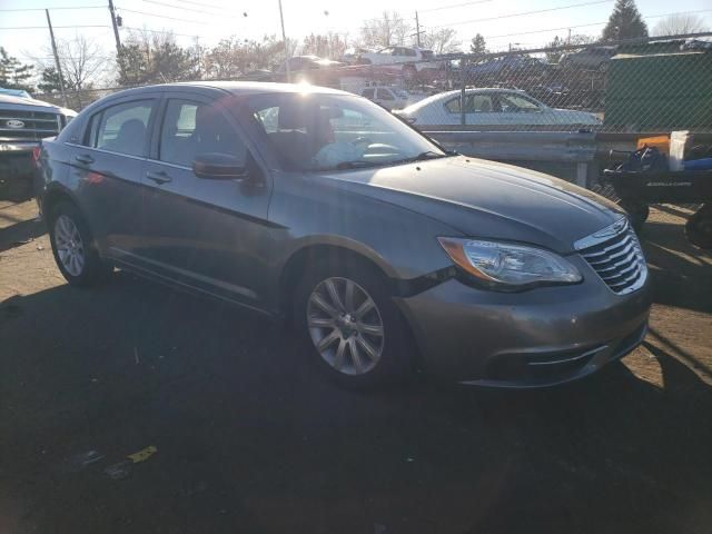 2012 Chrysler 200 Touring