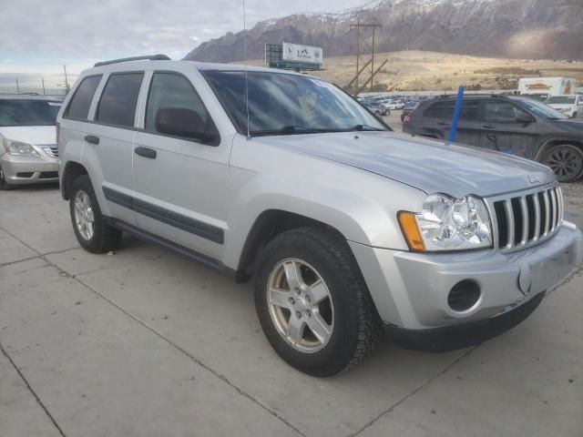 2005 Jeep Grand Cherokee Laredo