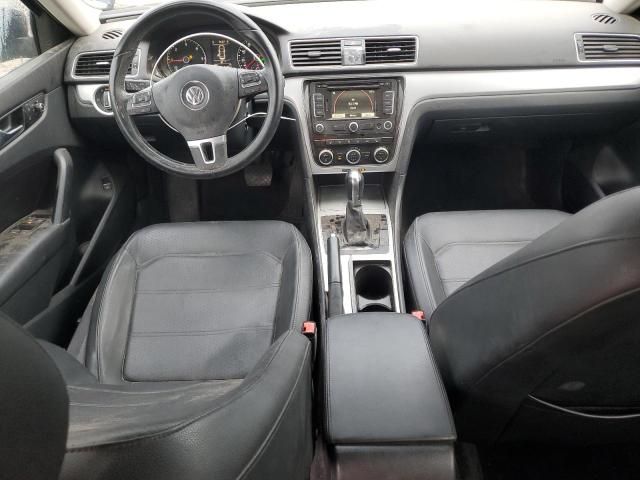 2012 Volkswagen Passat SE