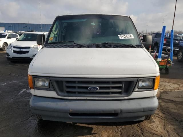 2004 Ford Econoline E150 Van