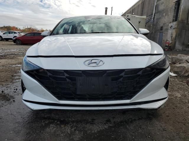 2021 Hyundai Elantra SE