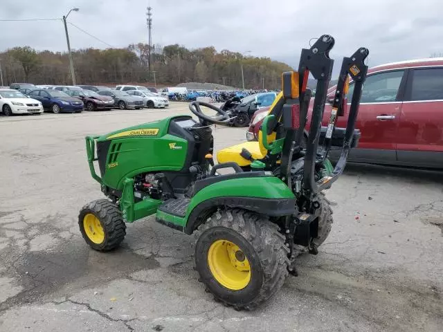 2024 John Deere 1025R