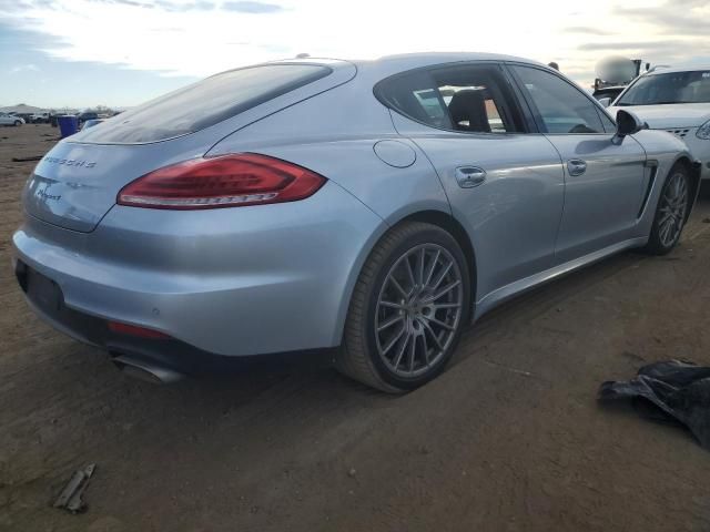 2015 Porsche Panamera 2