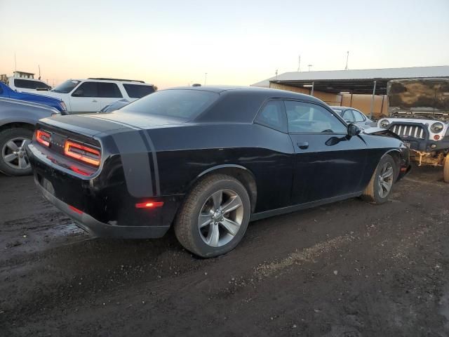 2015 Dodge Challenger SXT