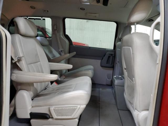 2009 Chrysler Town & Country Touring