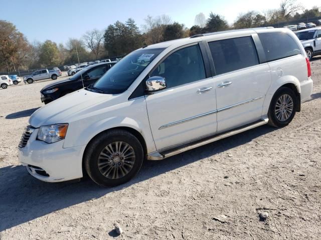 2011 Chrysler Town & Country Limited