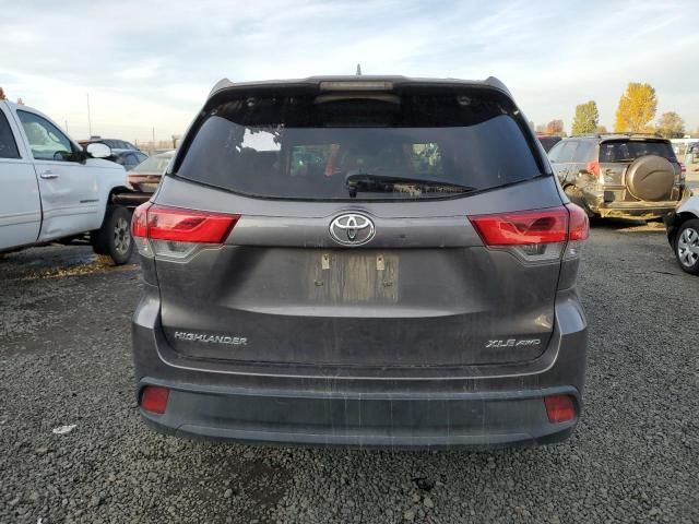 2019 Toyota Highlander SE