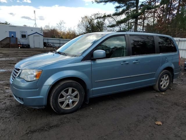 2009 Chrysler Town & Country Touring