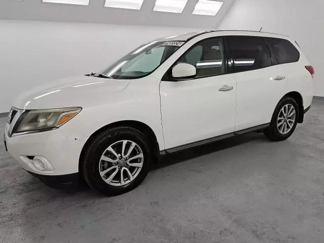 2014 Nissan Pathfinder S