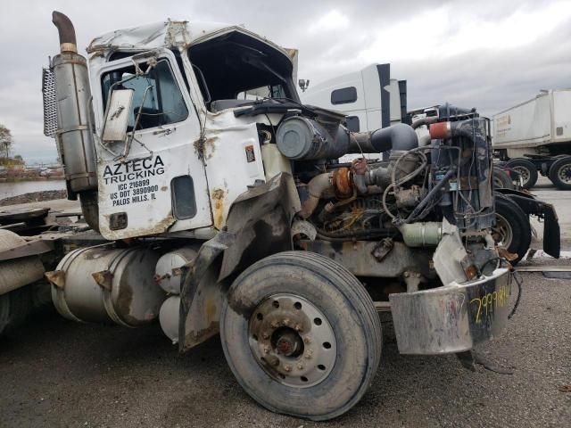 1995 Mack 600 CH600